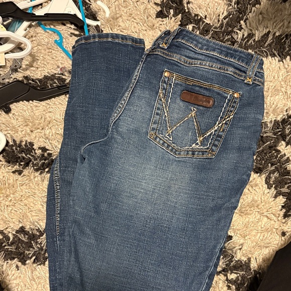 Wrangler Classic Blue Jeans - Picture 1 of 2